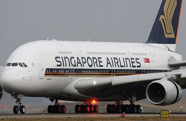 Singapur Havayolları’nın tarihinin en büyük gelirini elde etti
