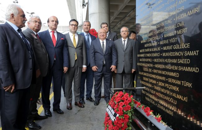AHL’de terör saldırısında şehit olanlar için anıt yapıldı