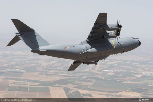 Airbus, İspanya’nın ilk A400M nakliye uçağını teslim etti