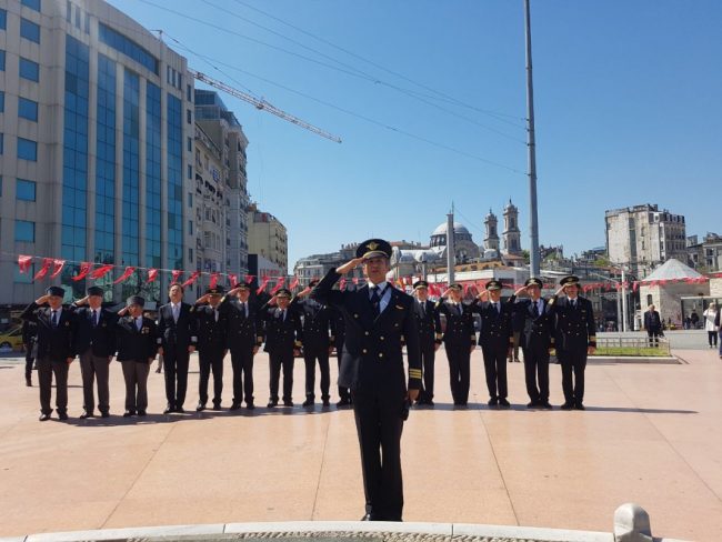 Pilotlar Günü, Taksim’de kutlandı