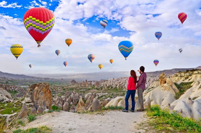 Sevgililer Günü’nde, aşkın rotası Kapadokya’da balon sefası