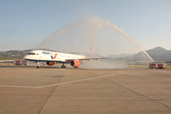 Gazipaşa Havalimanı ilk B757’yi karşıladı