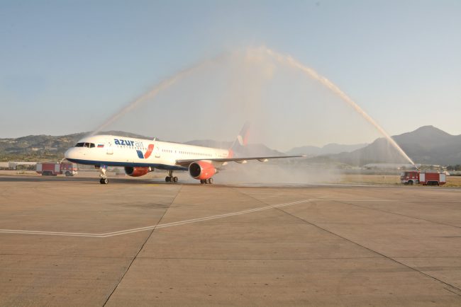 Gazipaşa Havalimanı ilk B757’yi karşıladı