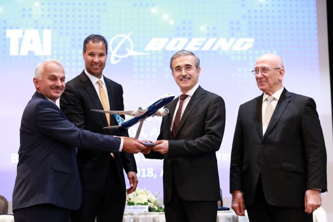 Boeing ve TAİ üretim anlaşması imzaladı