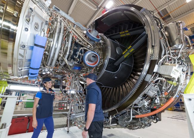 Rolls-Royce yolcu uçağı motorlarında yeni km taşlarını kutluyor