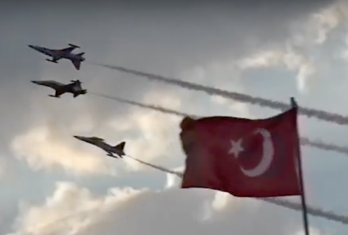Türk Yıldızları Afyonkarahisar’lıları büyüledi