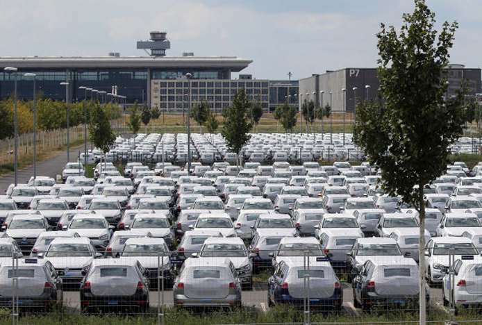 Berlin Havalimanı Volkswagen’e otopark oldu