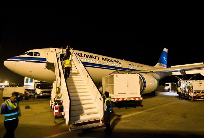 Kuwait Airways’in A330-200’ü pist ışıklarını kırdı