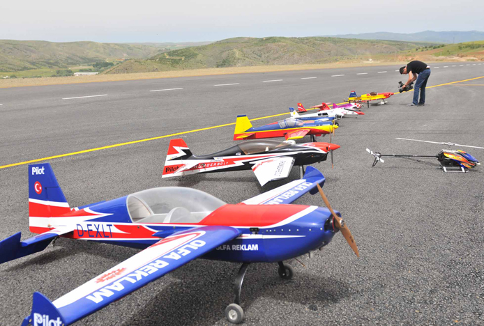 İGA ‘Liselerarası Model Uçak Eğitimi ve Yarışması’nda eğitim aşamasına gelindi