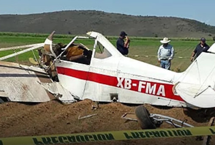 Meksika’da Piper PA-25-235 düştü, pilot hayatını kaybetti