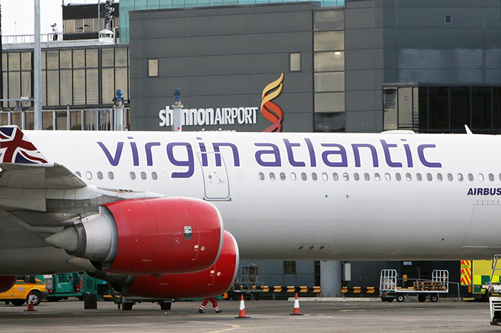 Kabinde duman Virgin Atlantic’i acil indirdi