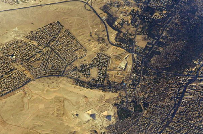 Giza Piratmitleri uzaydan böyle görüntülendi