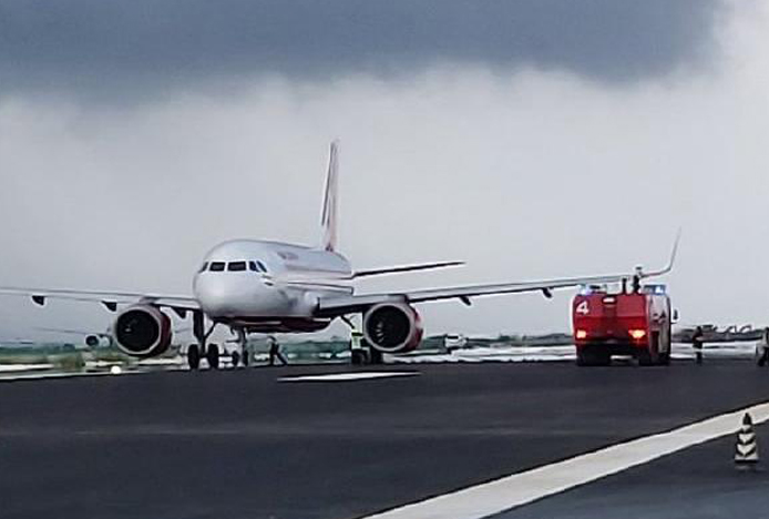 Air India uçağı Male Havaalanı’nda yanlış piste indi