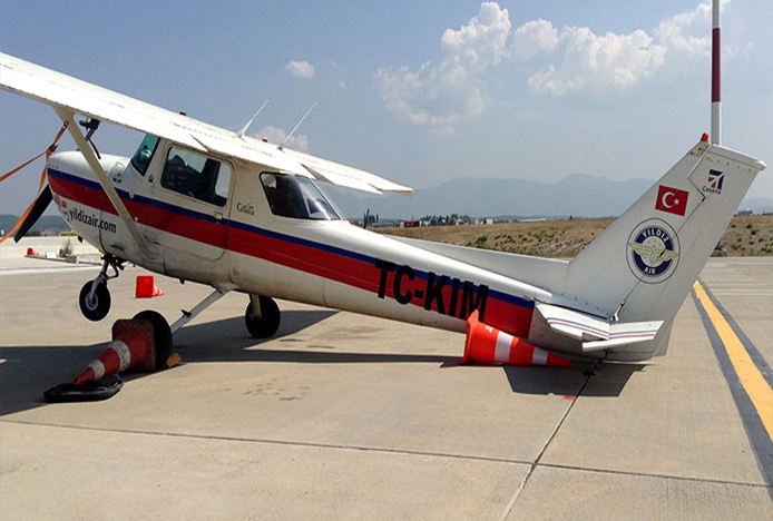 Adnan Menderes Havalimanı’nda türbülans kazası