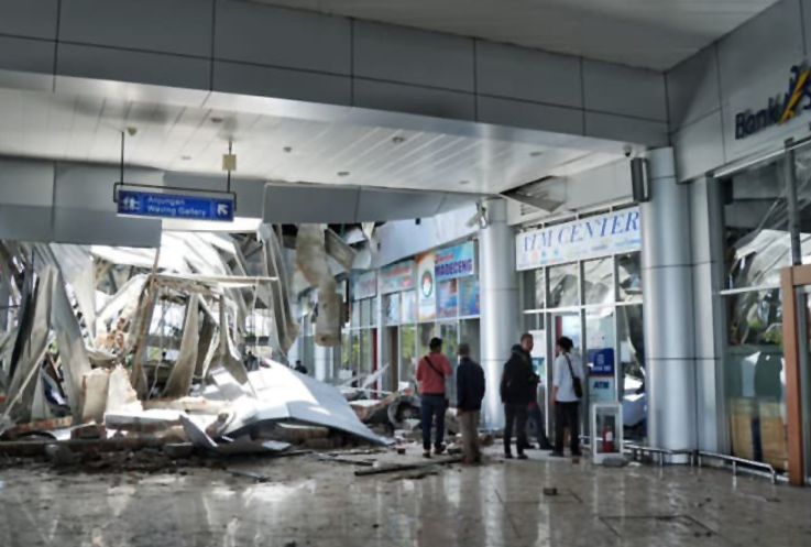 Deprem Palu Havalimanı’nda büyük hasar yarattı