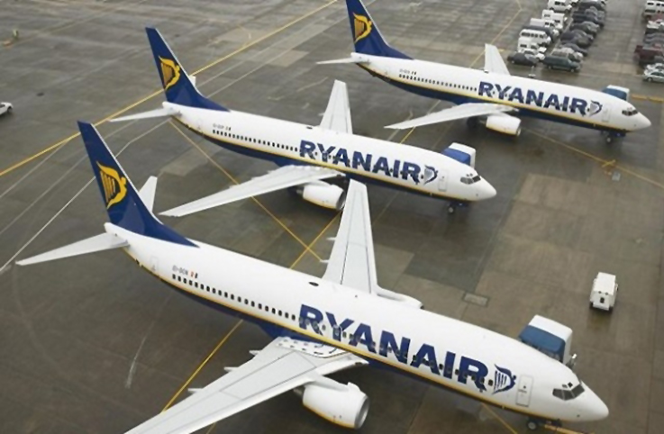 Ryanair 2023’e 100’den fazla uçuş iptali ile girdi