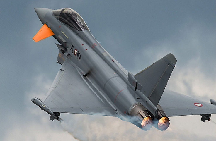 Türkiye, Eurofighter Typhoon görüşmelerine başladı