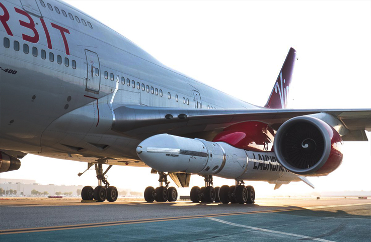 İlk kez Boeing 747-400’e fırlatma roketi takıldı