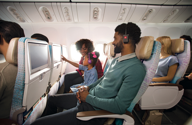 Emirates uçuşlarda 1.000’den fazla filmi yolcusuna izleme imkanı sunuyor