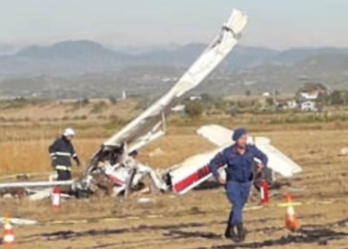 Manavgat’ta keşif uçağı düştü; 2 kişi hayatını kaybetti