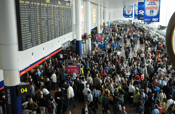 Zaventem Havalimanı’nda 150 uçuş iptal edildi.