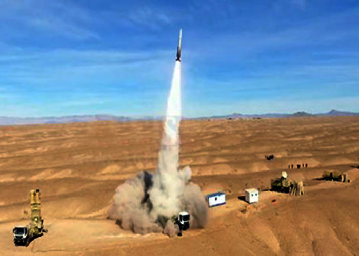 İran hava savunma sistemlerini test etti