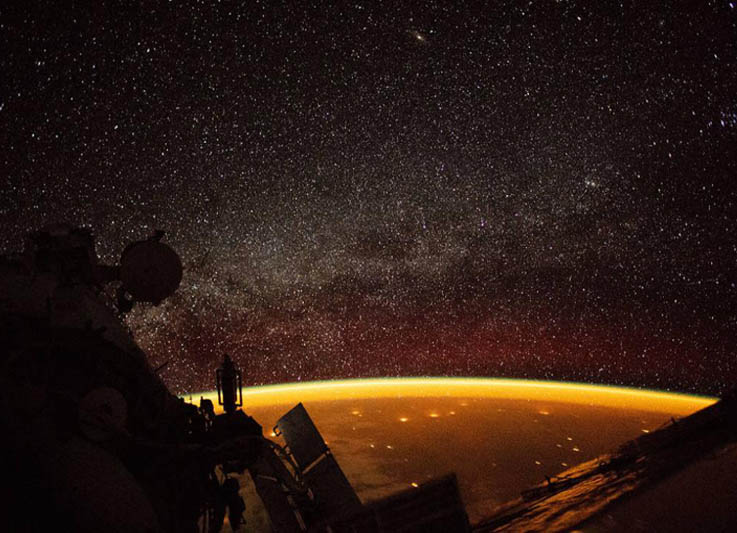 NASA, gezegenin turuncu fotoğrafını paylaştı