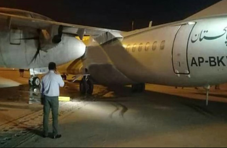 PİA’nın ATR-72’si Shaheen Air’in B737-400’üne çarptı