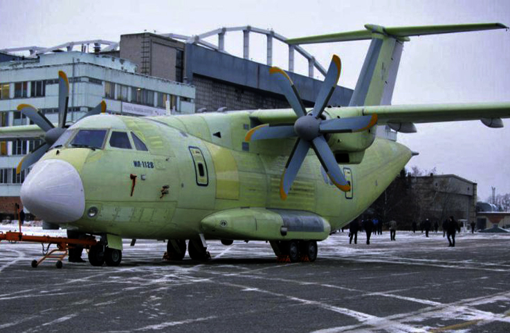 Rusya IL-112V’nin yer testlerine başladı
