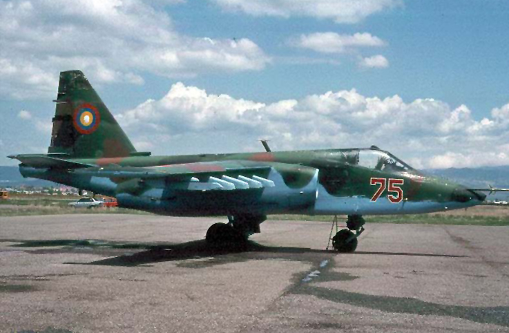 Ermenistan’da Su-25 düştü