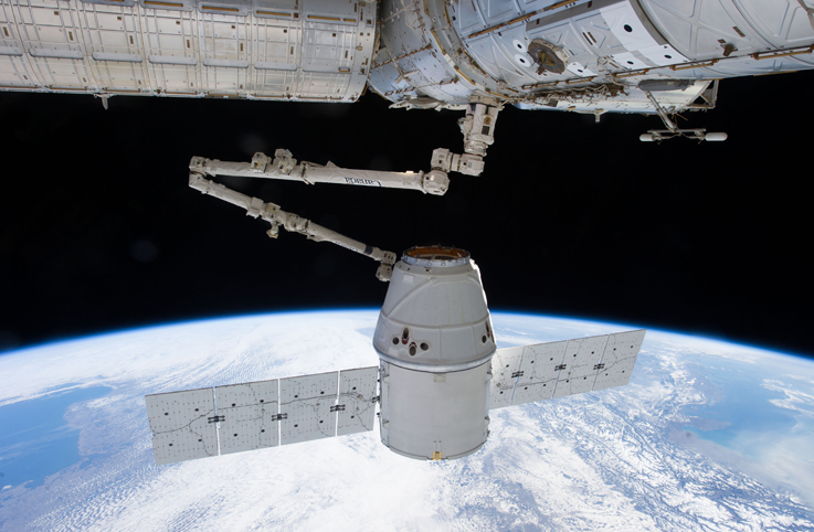 SpaceX’ten astronotlara Noel süprizi