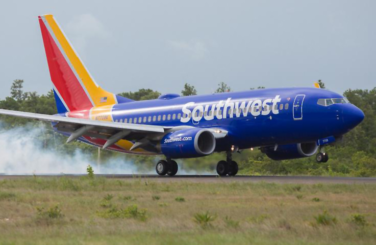 Southwest, kalbi California’da unuttu yarı yoldan geri döndü