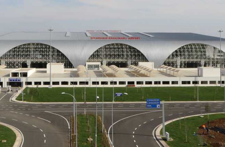 Diyarbakır Havalimanı’na ikinci pist mi geliyor?