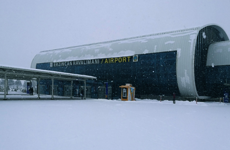 Erzurum ve Nevşehir Kapadokya uçuşlarına kar engeli