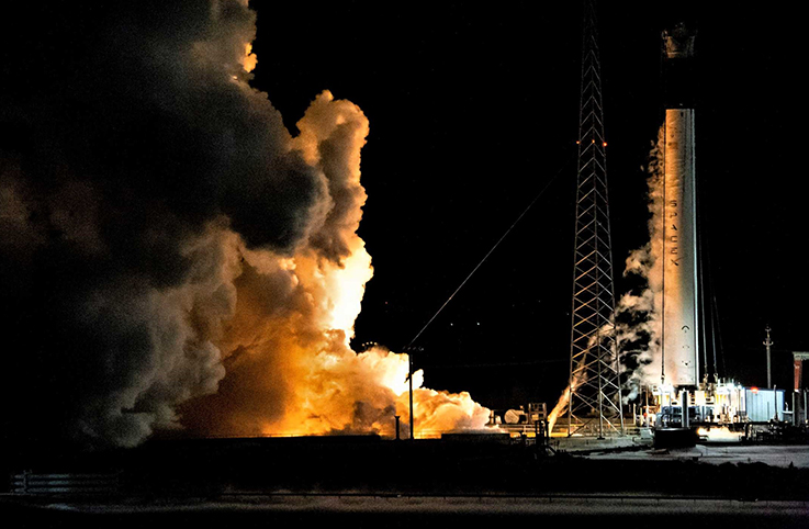 SpaceX, Crew Dragon’un Falcon 9 motorlarını test etti