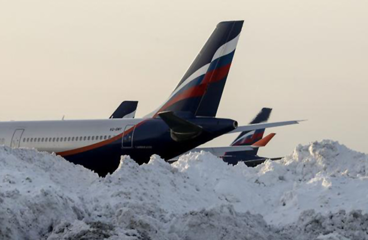 Rus Aeroflot yüzlerce uçuşunu iptal etti