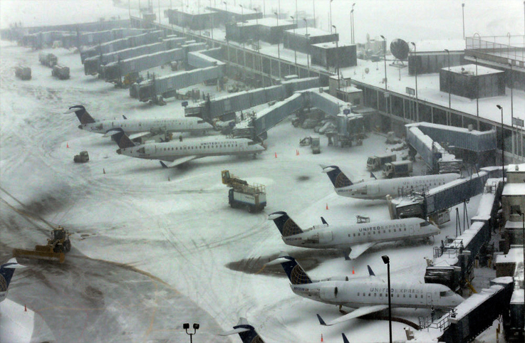 O’Hare Havalimanı’nda kar 650 uçuşu iptal ettirdi