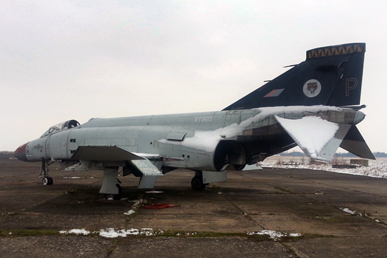 F-4 Phantom 100 bin liraya alıcı bekliyor