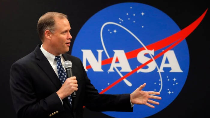 NASA Başkanı Jim Bridenstine, “Ayda kalıcı olacağız”