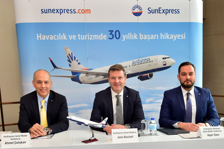 SunExpress rekora doymuyor