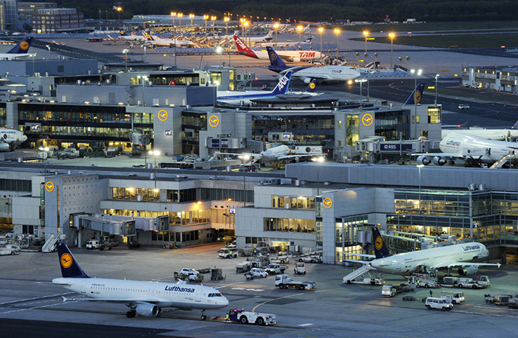 Frankfurt Havalimanı drone yüzünden 30 dakika kapandı