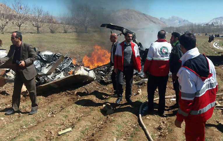 İran’da ambulans heliktopter düştü; 5 kişi hayatını kaybetti
