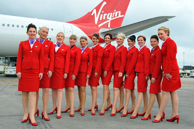 Virgin Atlantic hosteslerin makyajlarına karışmayacağını açıkladı