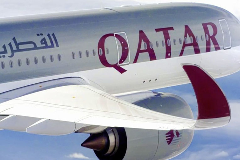 Katar Havayolları’nın Manchester uçağı IST’ye acil indi