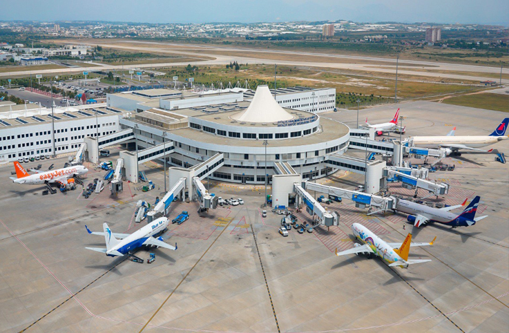 Antalya Havalimanı kapasite artırım ihalesi iptal edildi