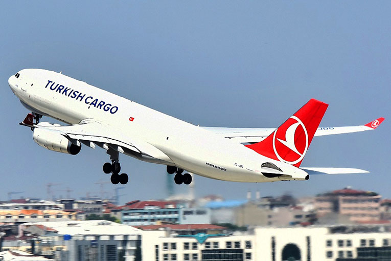 Türk Havayolları, kargo ve tahliyede en çok uçan havayolu oldu