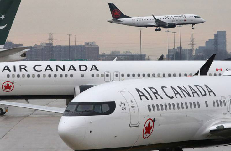 Air Canada Havayolu yolcuyu uçakta unuttu