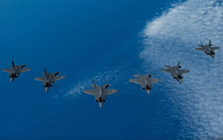 “Exercise Tri-Lightning” tatbikatında üç ülkenin F-35’leri aynı fotoğrafa girdi