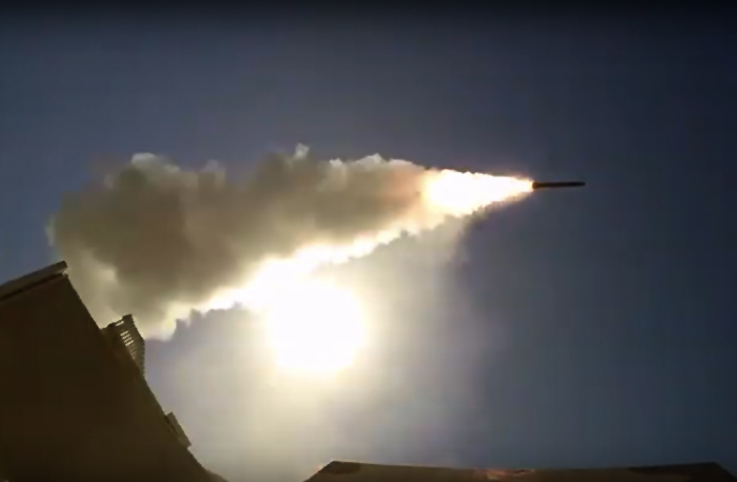 Rusya, Tor-M2DT uçaksavar füze atışlarını yayınladı