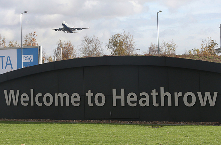 Londra Heathrow Havalimanı’nda grev kaosu